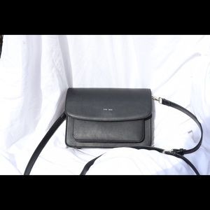 ✨over the shoulder purse✨